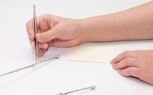 оформление дома к Новому Году, декорируем ветки, к веткам приклеить бисер