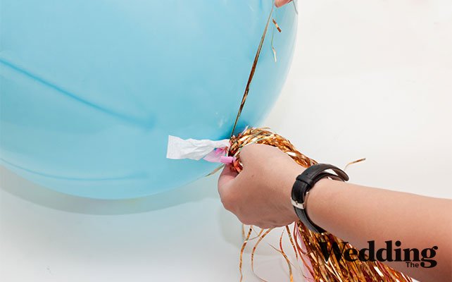 привязать дождь и бумагу к шару